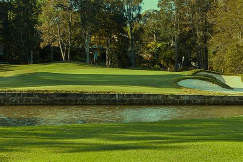 Bayview golf course - This page shows golf course information for Bayview Golf Club in Mona Vale, Australia. The golf course has 18 holes and its total par is 70 If the information is incorrect, please let us know using the contact form .